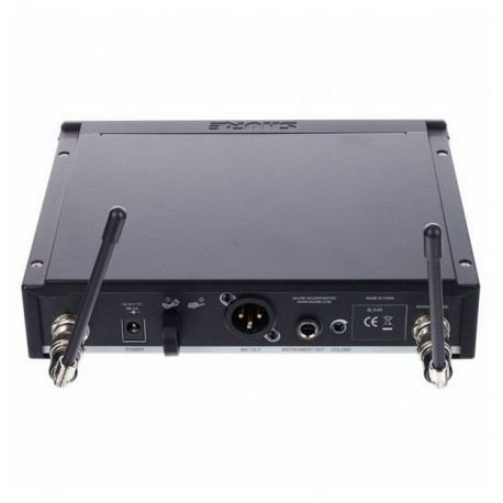 Set lavaliera wireless cu montare in rack pentru instrument Shure BLX14RE/B98