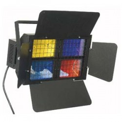 Floodlight Showtec Quatro Light.