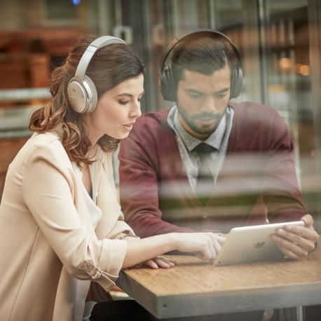 Casti wireless cu anularea zgomotului Bose Quiet Comfort 35 II Black