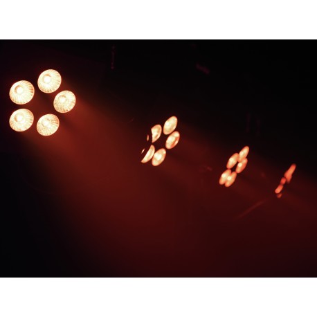 Bara cu 4 proiectoare RGB+WW, telecomanda IR si geanta transport, EUROLITE LED KLS-902 Next Compact Light Set (42109860)