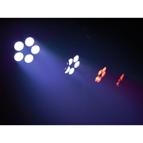 Bara cu 4 proiectoare RGB+WW, telecomanda IR si geanta transport, EUROLITE LED KLS-902 Next Compact Light Set (42109860)