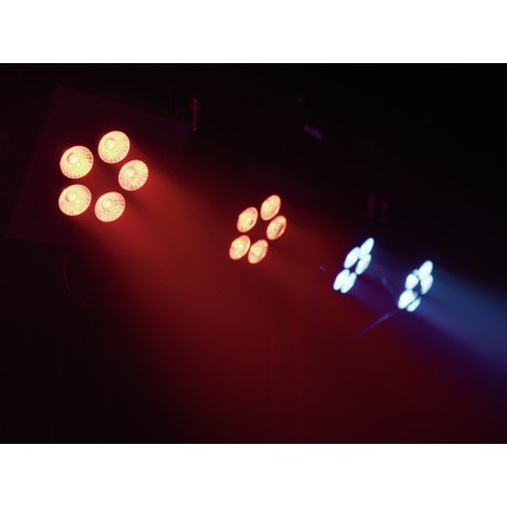 Bara cu 4 proiectoare RGB+WW, telecomanda IR si geanta transport, EUROLITE LED KLS-902 Next Compact Light Set (42109860)