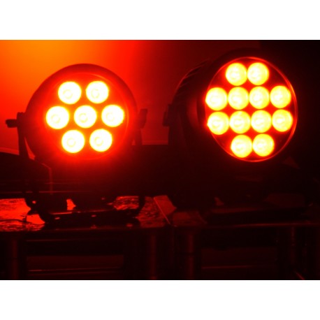 Proiector LED de exterior (IP65), Eurolite LED IP PAR 7x8W QCL spot